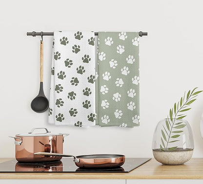 Dog Paws Dish Towel, Sage Green Kitchen Towels and Dishcloths Set of 2, Green and White Hand Towels for Bathroom, Dog Print Kitchen Towel Decorative, Cute Dogs Paw Gifts for Dogs Lovers,16×24In