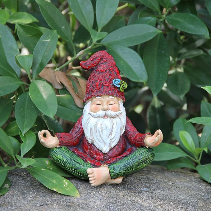Garden Yoga Gnome Statue, Outdoor Gnomes Figurine with Solar Lights, Knome in Yoga Pose for Garden Decor, Elf Sculptures and Statues for Patio Lawn Yard