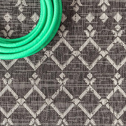 JONATHAN Y Moroccan Geometric Indoor Outdoor Runner Rug 2X10 Black/Gray, Ourika Textured Weave for Backyard, Patio, Porch, Easy-Cleaning, High Traffic, Pet-Friendly, Non-Shedding (SMB108F-210)